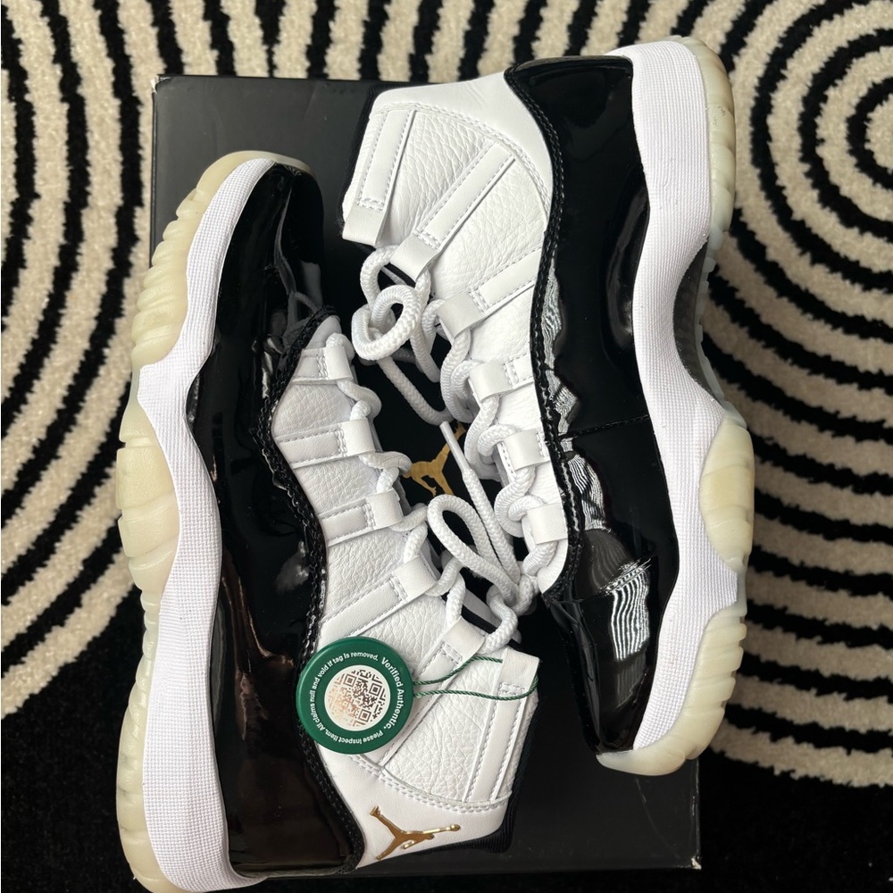 Jordan 11 Retros DMP Gratitude (2023)
